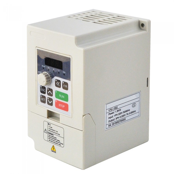 VFD Variable Frequency Drive 1.5KW 2HP 7A 220V VFD Inverter for Spindle Motor Speed Control