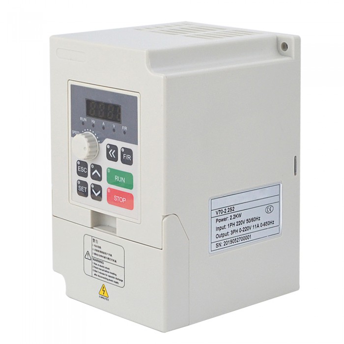 VFD Variable Frequency Drive 2.2KW 3HP 11A 220V Frequency Inverter for CNC Spindle Motor Speed Control 