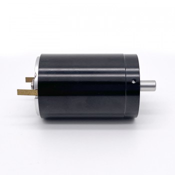 24V DC Coreless Brushed Motor 1300-1500mA 400g.cm 5500-6900r/min 70W 35mmx53mm